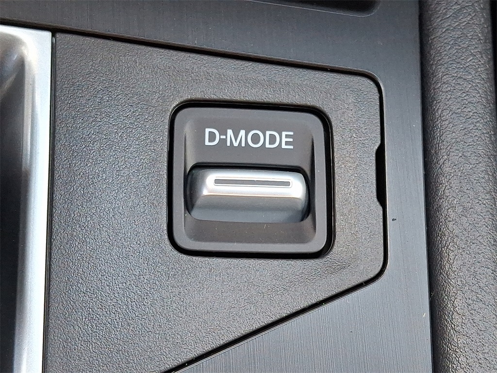 2026 Nissan Kicks SV - Photo 16