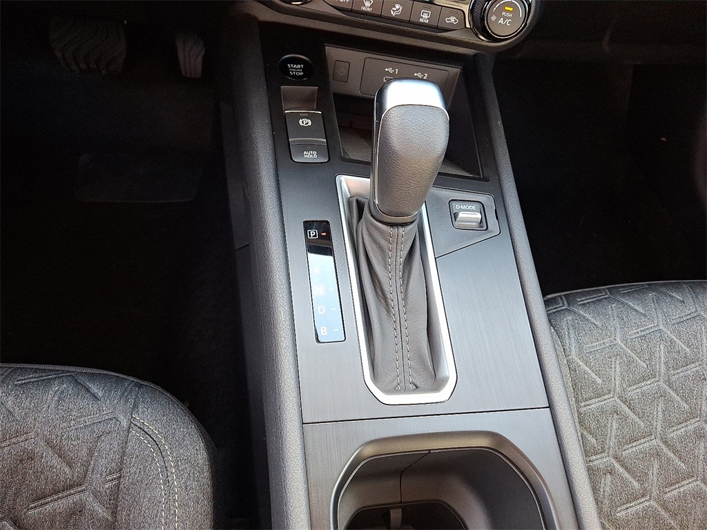 2026 Nissan Kicks SV - Photo 10