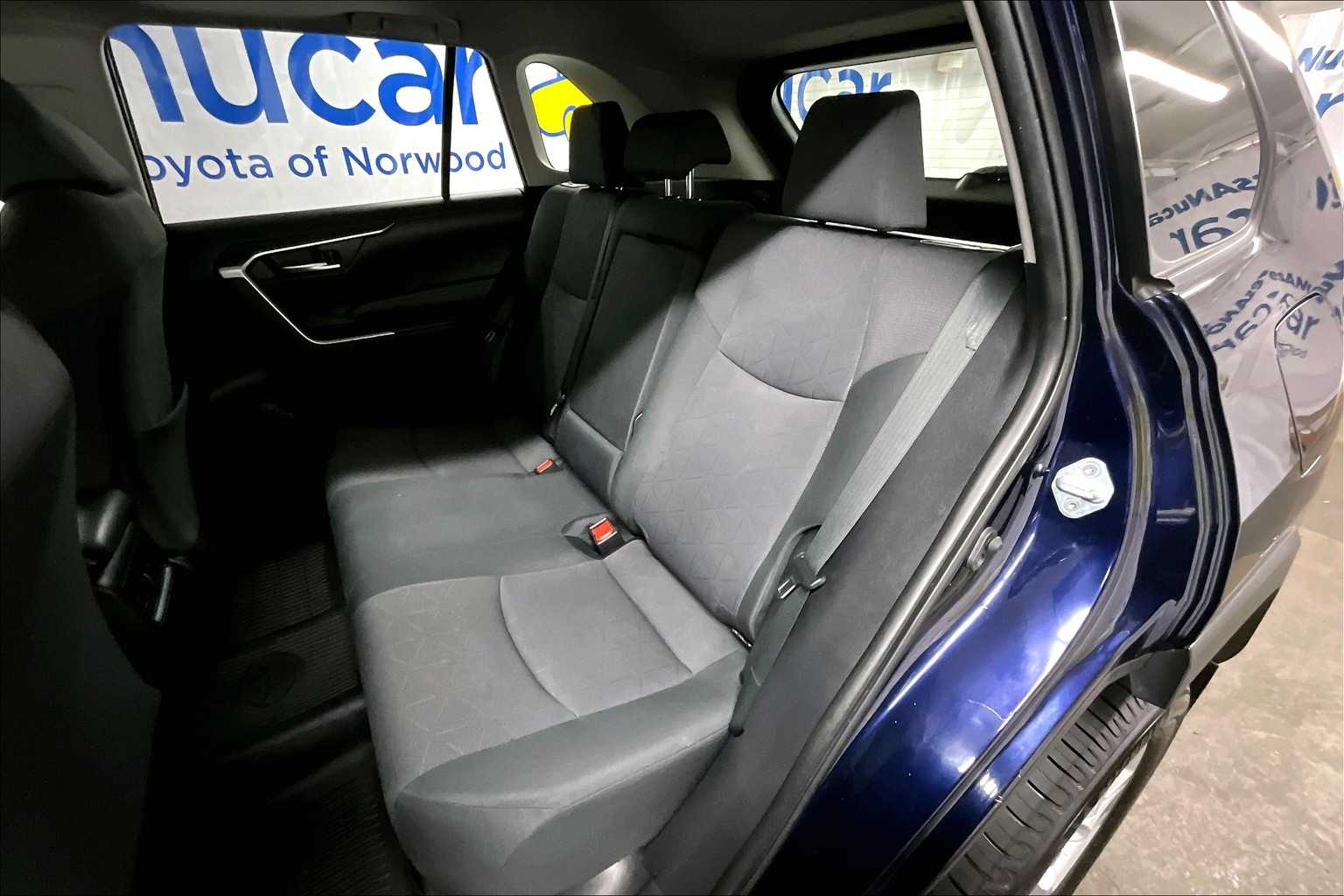 2019 Toyota RAV4 XLE - Photo 15
