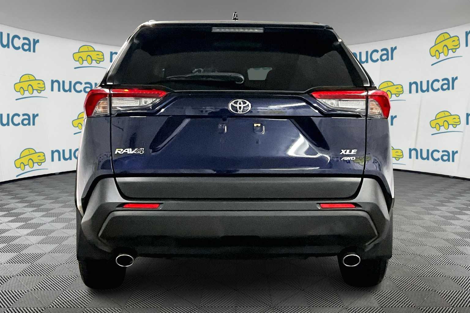 2019 Toyota RAV4 XLE - Photo 5