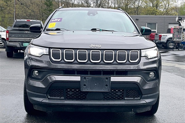 2022 Jeep Compass Latitude Lux - Photo 2