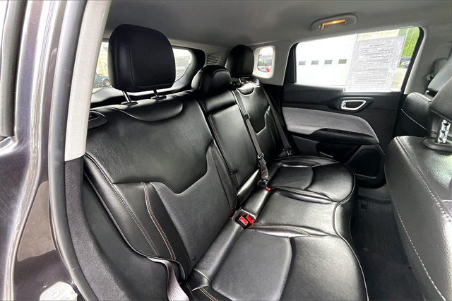 2022 Jeep Compass Latitude Lux - Photo 22