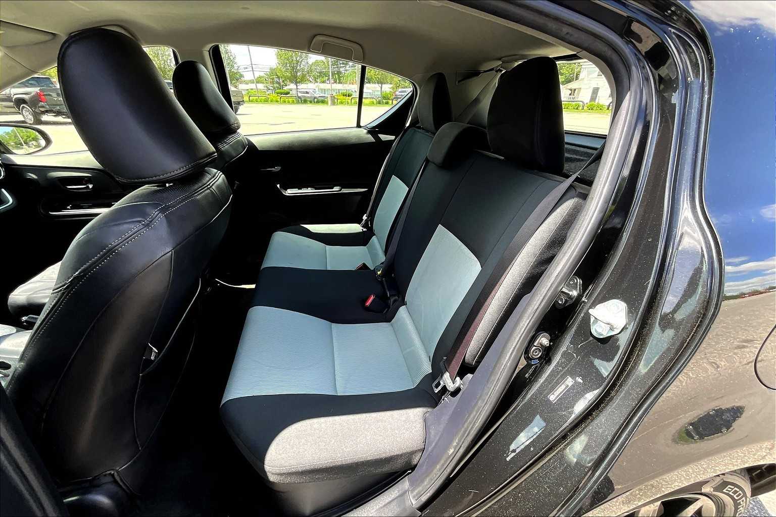 2016 Toyota Prius c Persona Series - Photo 18