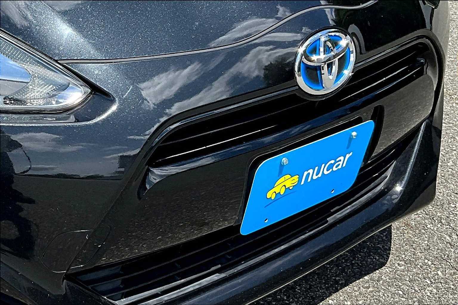 2016 Toyota Prius c Persona Series - Photo 34