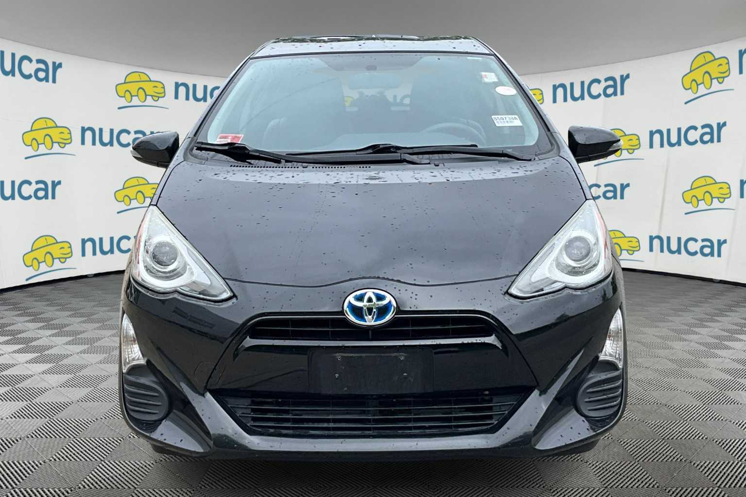 2016 Toyota Prius c Persona Series - Photo 4