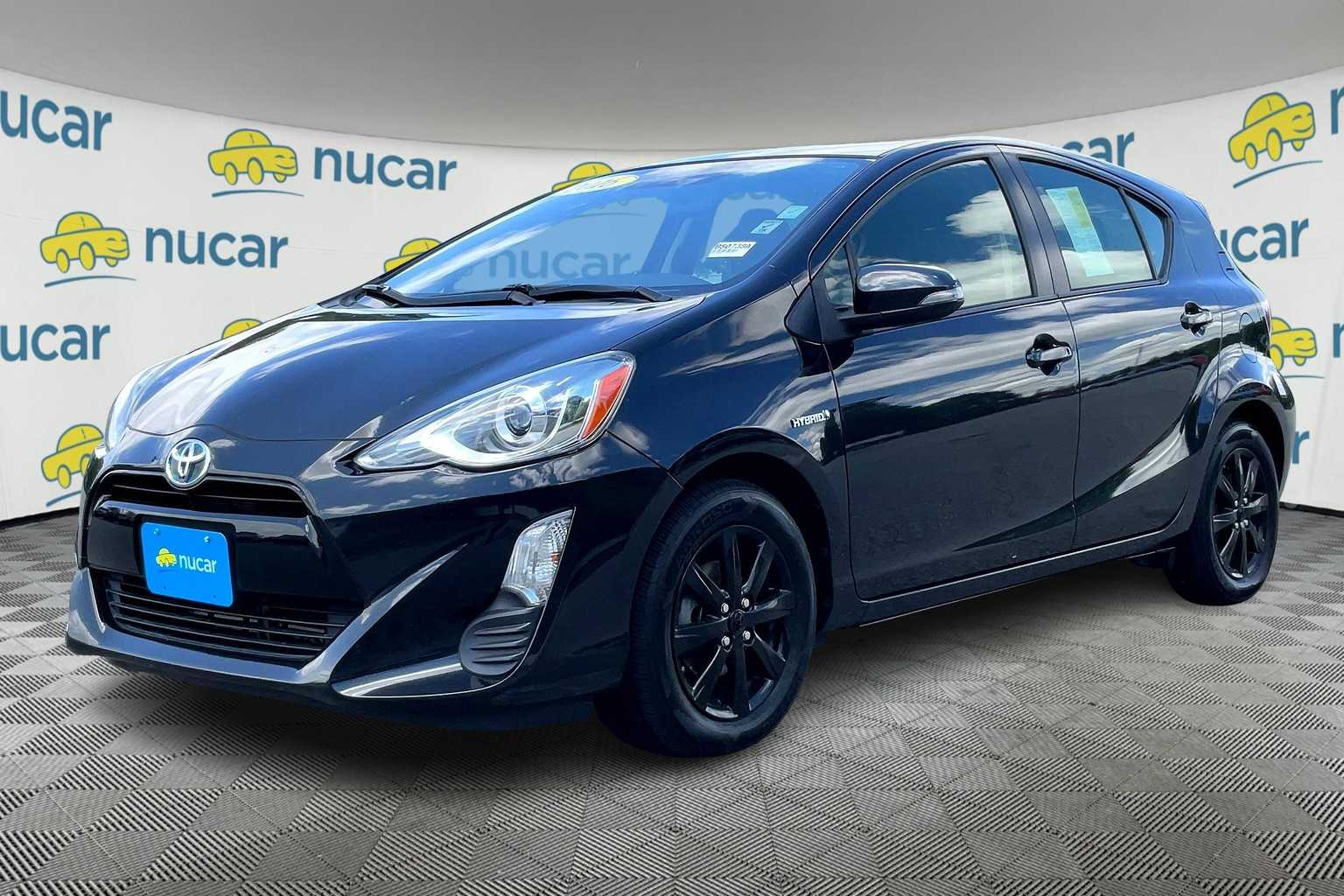 2016 Toyota Prius c Persona Series - Photo 5