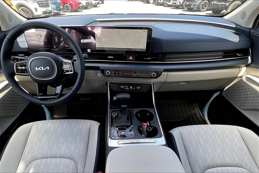 2026 Kia Carnival EX - Photo 12