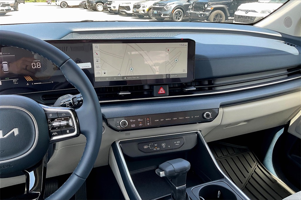 2026 Kia Carnival EX - Photo 13