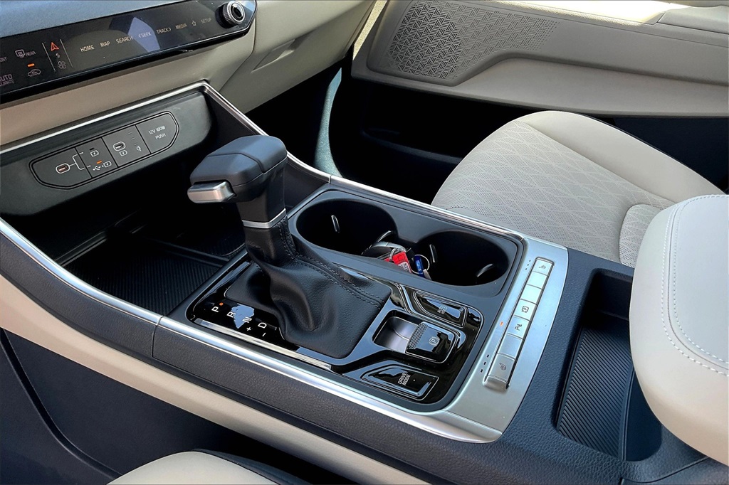 2026 Kia Carnival EX - Photo 14