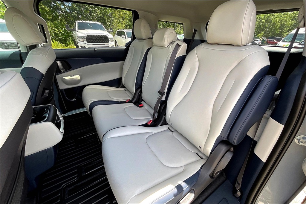 2026 Kia Carnival EX - Photo 15