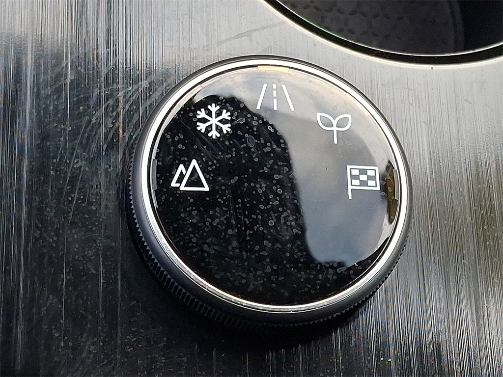 2024 Nissan Rogue S - Photo 23