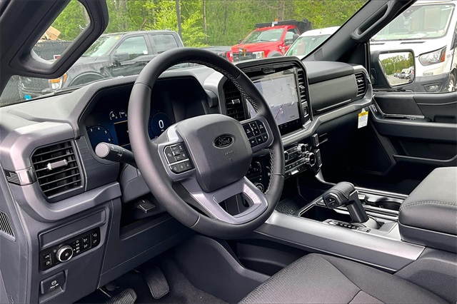 2025 Ford F-150 XLT - Photo 7