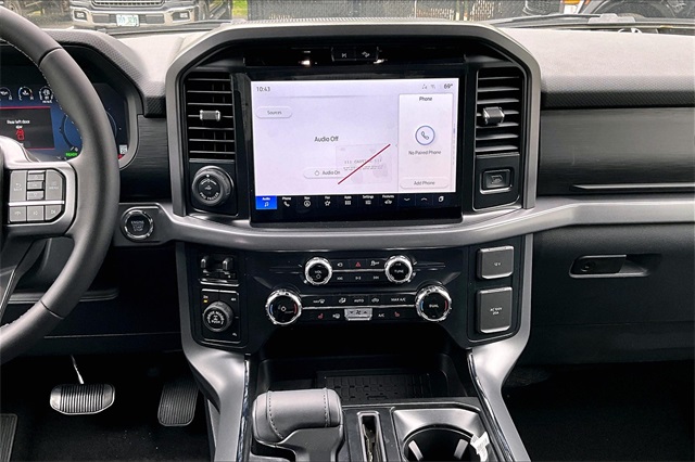 2025 Ford F-150 XLT - Photo 8