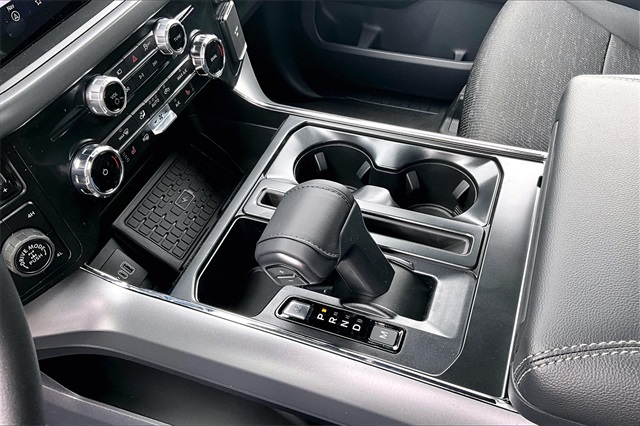 2025 Ford F-150 XLT - Photo 9