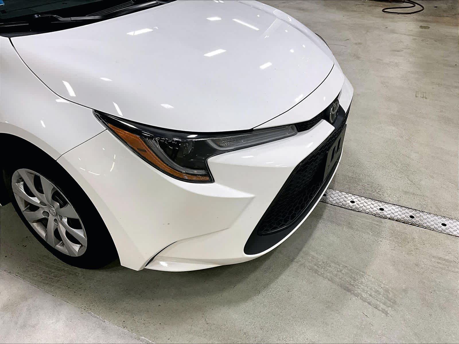 2022 Toyota Corolla LE - Photo 5