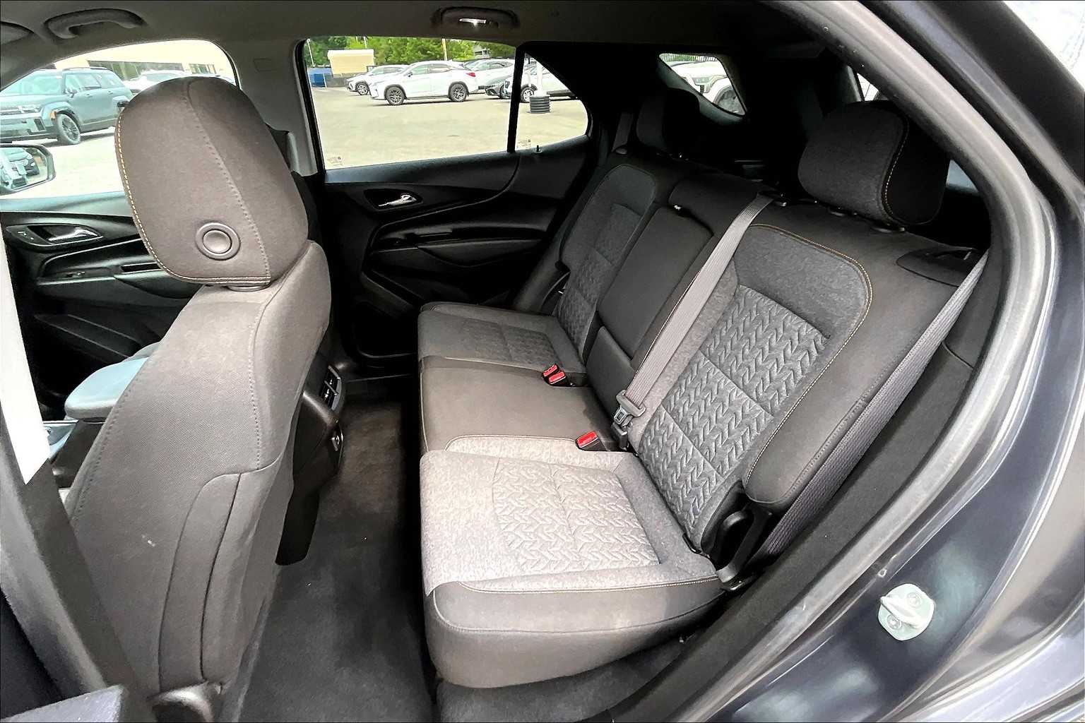 2022 Chevrolet Equinox LT - Photo 15