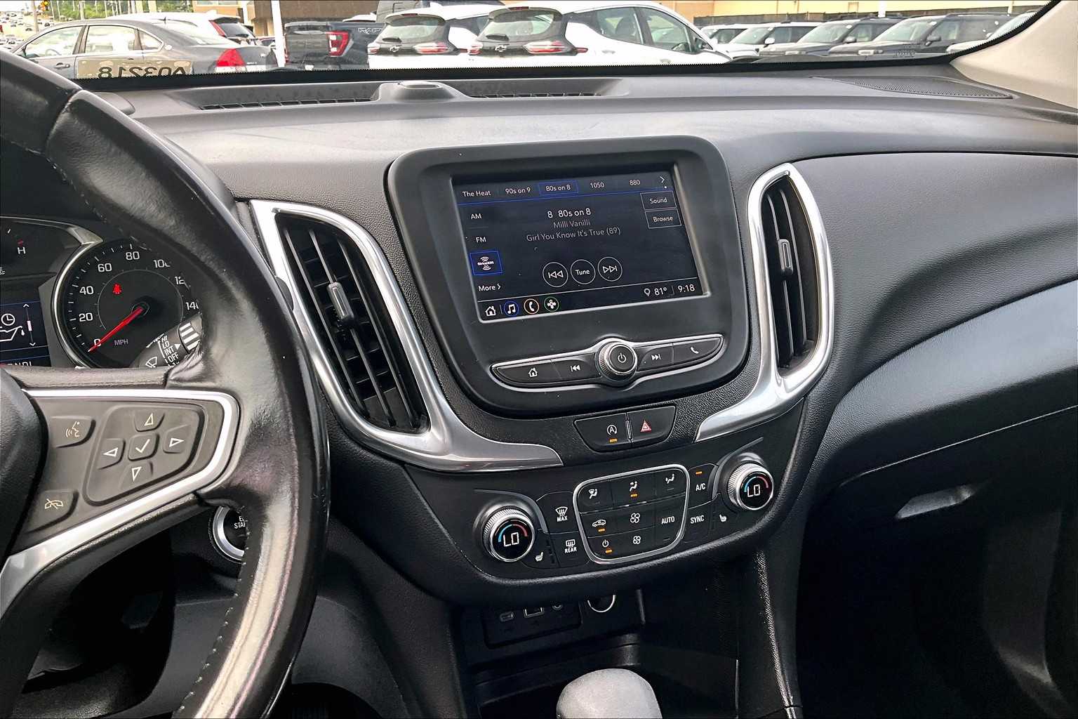 2022 Chevrolet Equinox LT - Photo 18