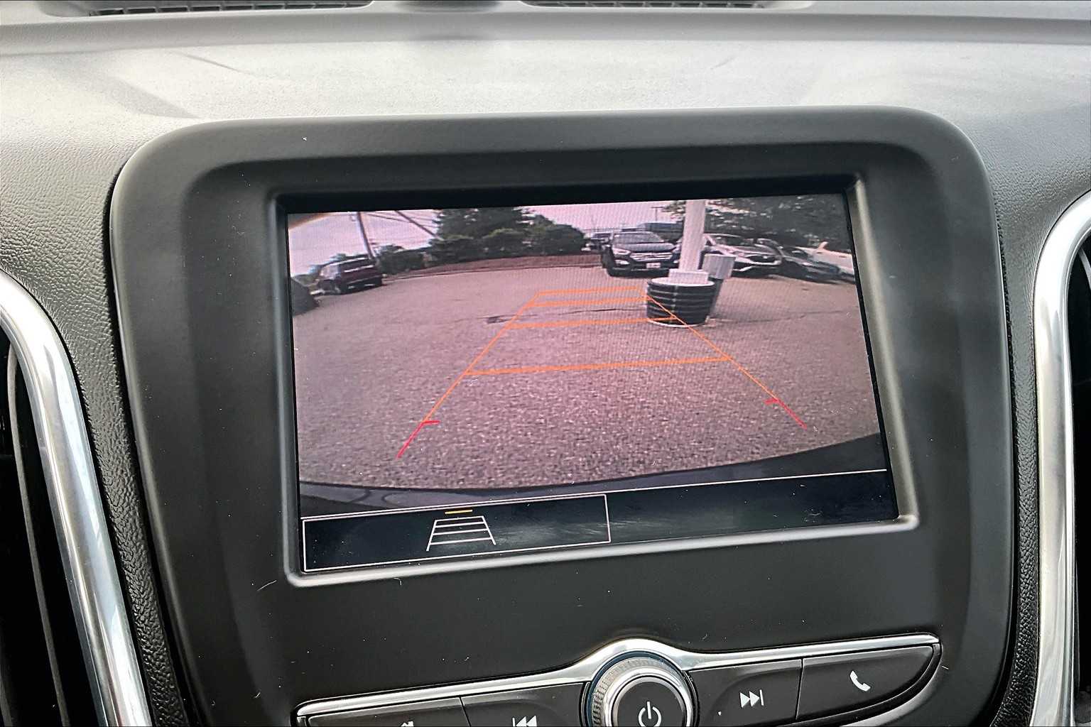 2022 Chevrolet Equinox LT - Photo 19