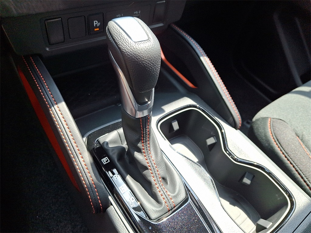 2025 Nissan Frontier PRO-4X - Photo 9