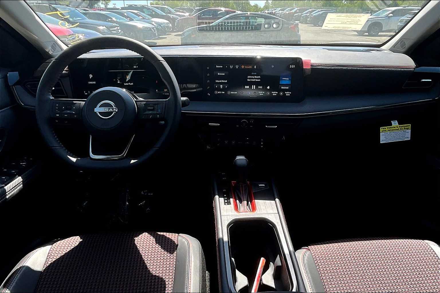 2025 Nissan Kicks SR - Photo 11