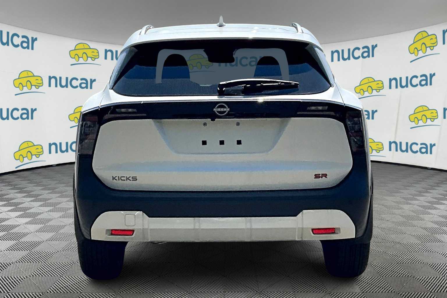 2025 Nissan Kicks SR - Photo 5