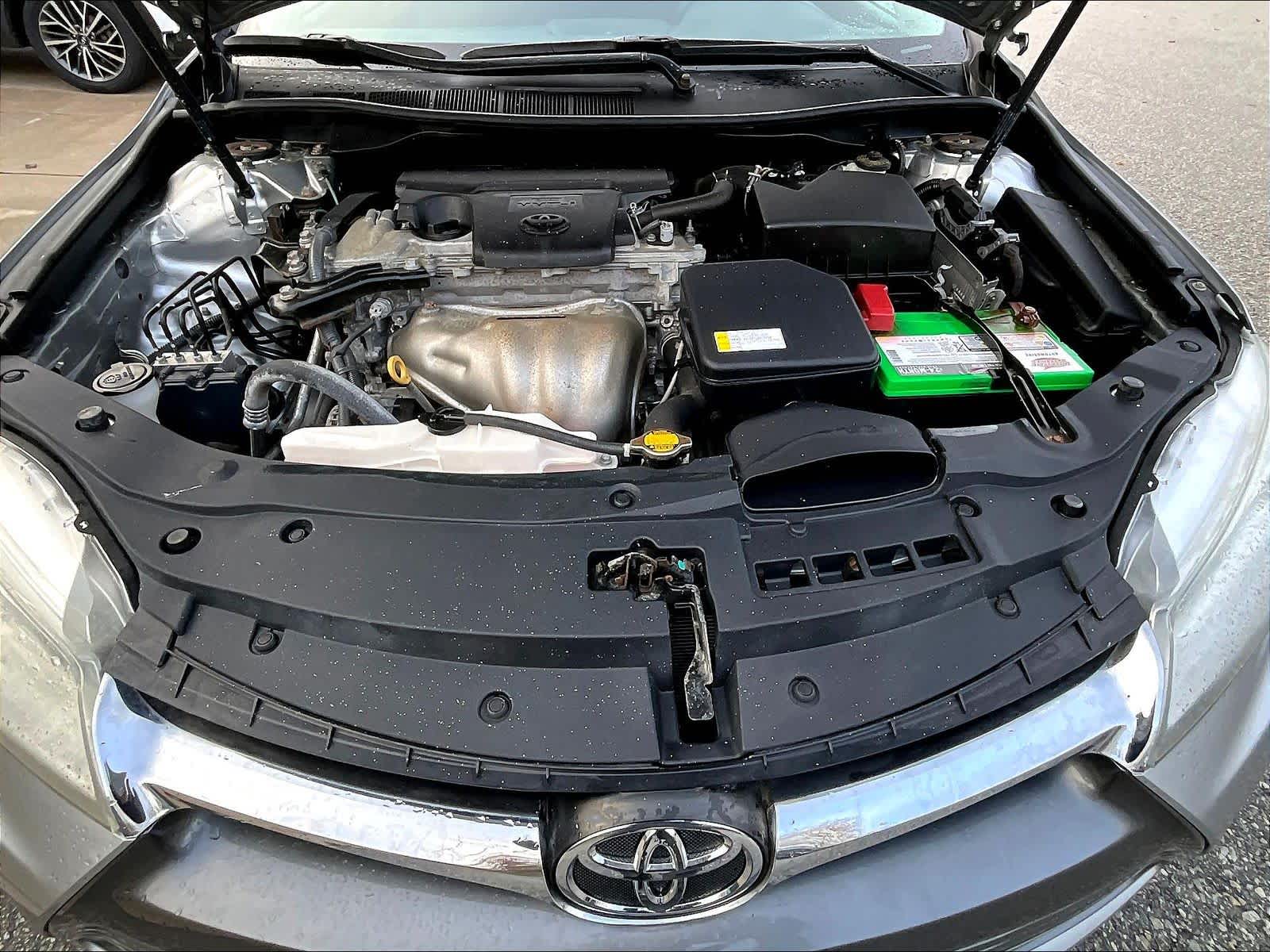 2016 Toyota Camry LE - Photo 29