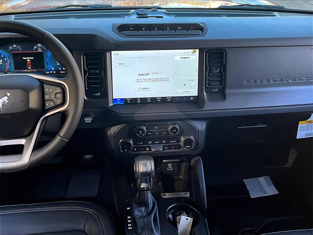 2025 Ford Bronco Badlands - Photo 8