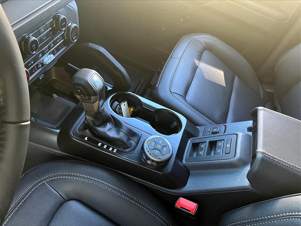 2025 Ford Bronco Badlands - Photo 9
