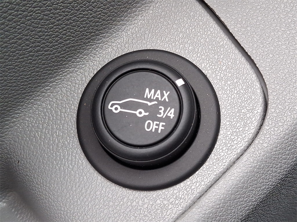 2023 GMC Terrain SLE - Photo 25