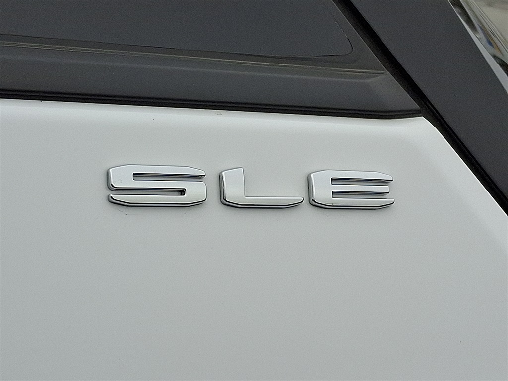 2023 GMC Terrain SLE - Photo 29
