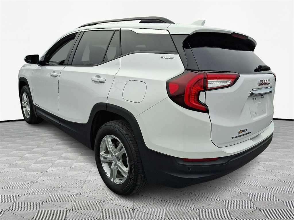 2023 GMC Terrain SLE - Photo 5