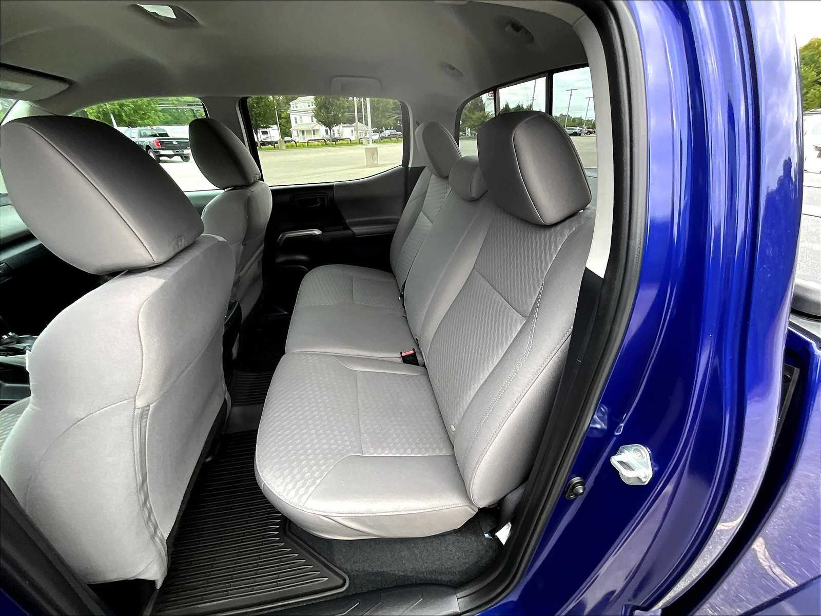 2023 Toyota Tacoma SR5 - Photo 15