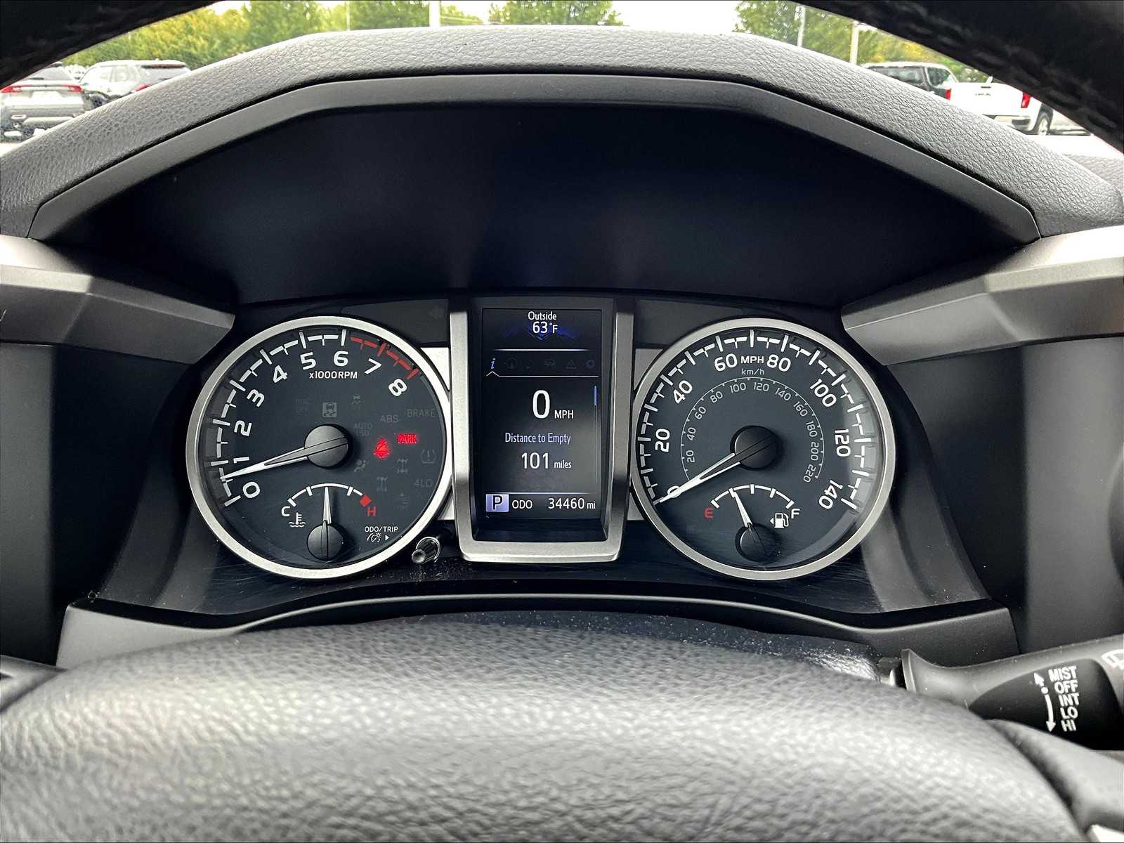 2023 Toyota Tacoma SR5 - Photo 25