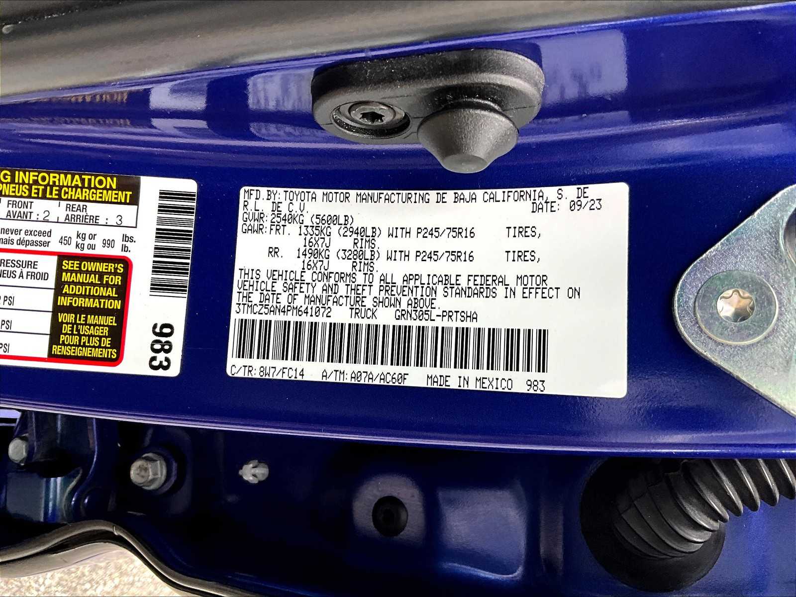 2023 Toyota Tacoma SR5 - Photo 36