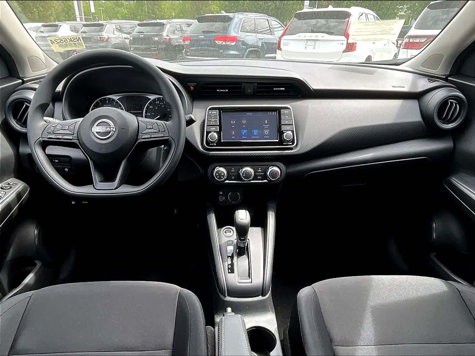 2025 Nissan Kicks Play S - Photo 12