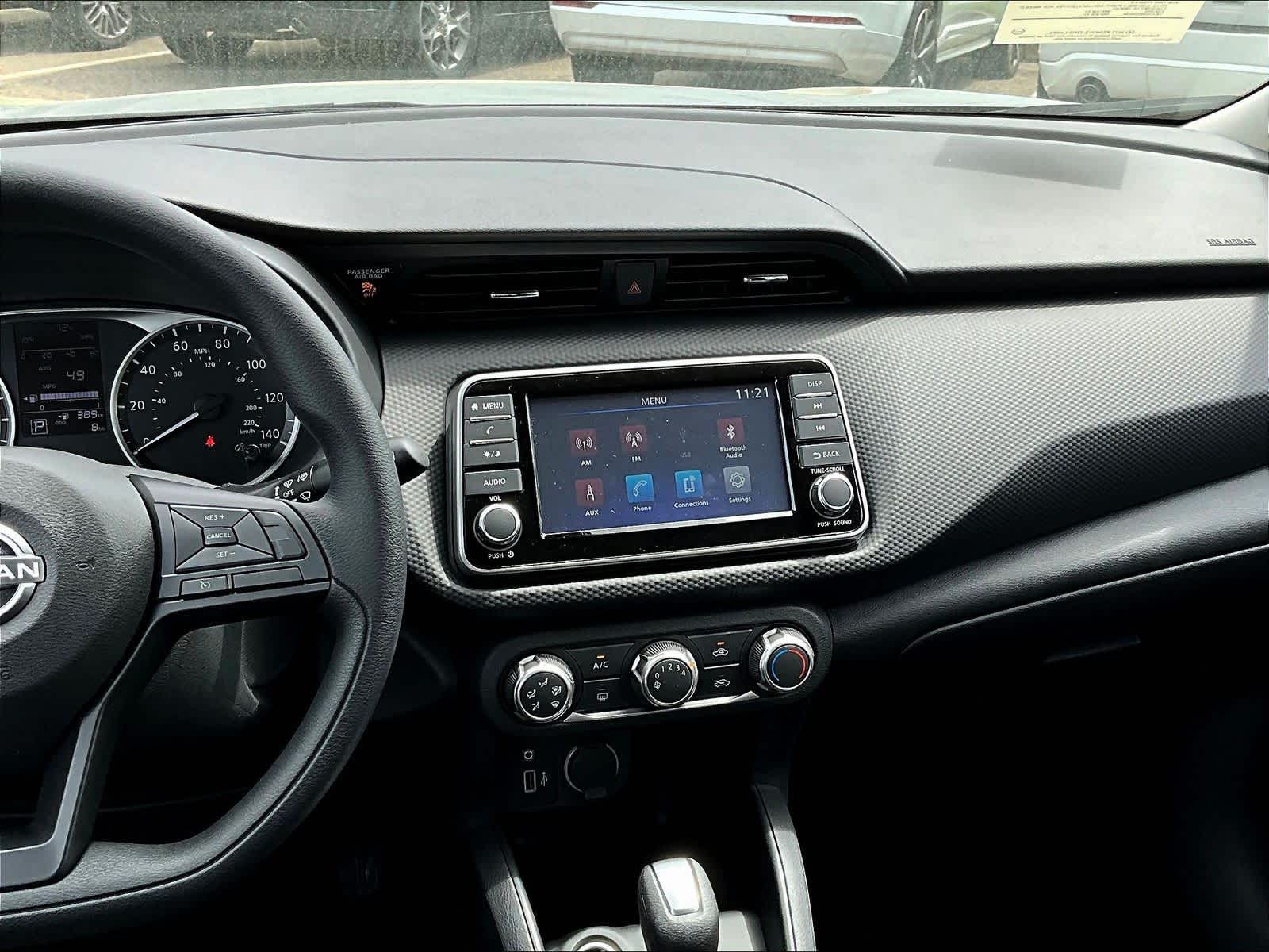 2025 Nissan Kicks Play S - Photo 13