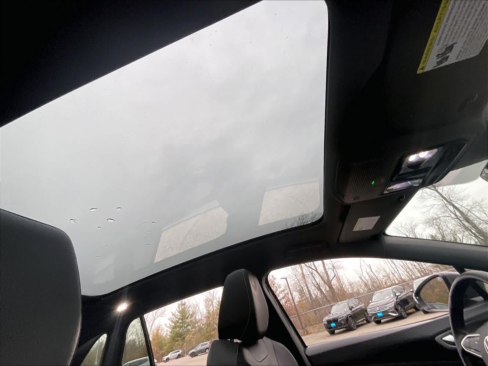 2023 Volkswagen ID.4 Pro S - Photo 22