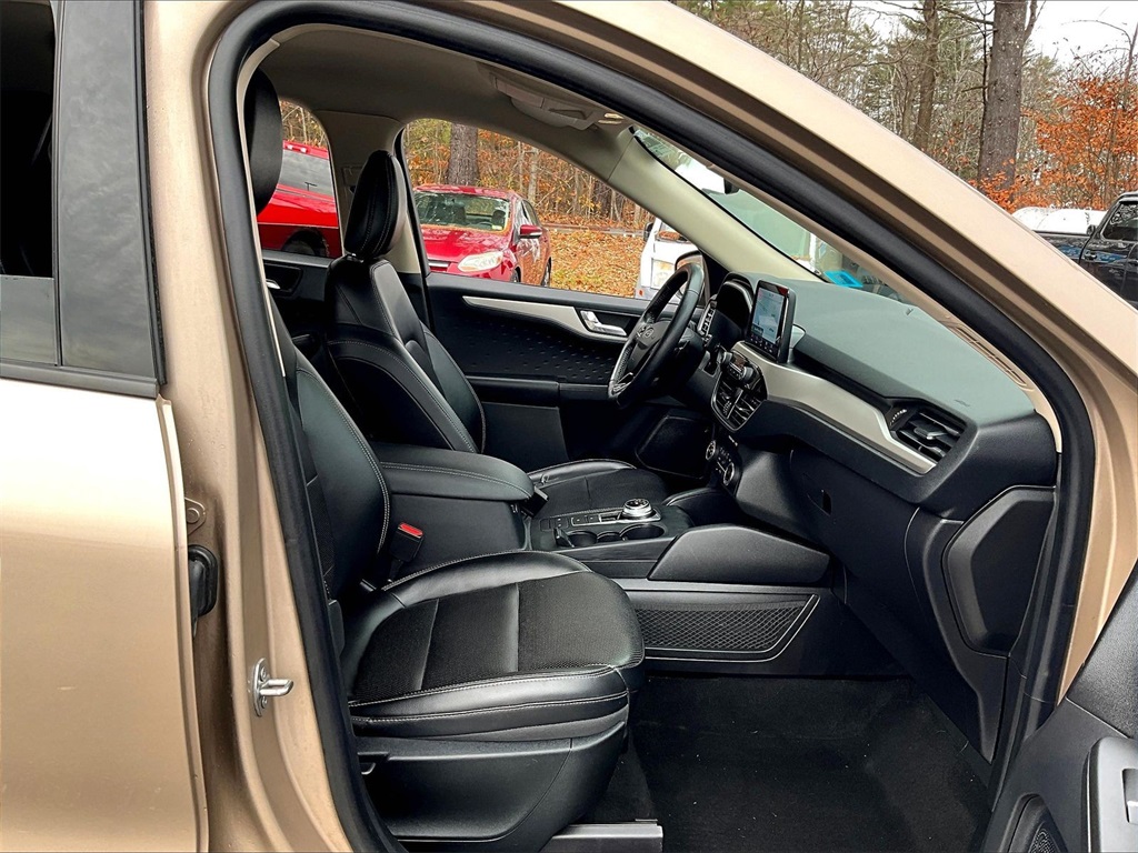 2020 Ford Escape SEL - Photo 14