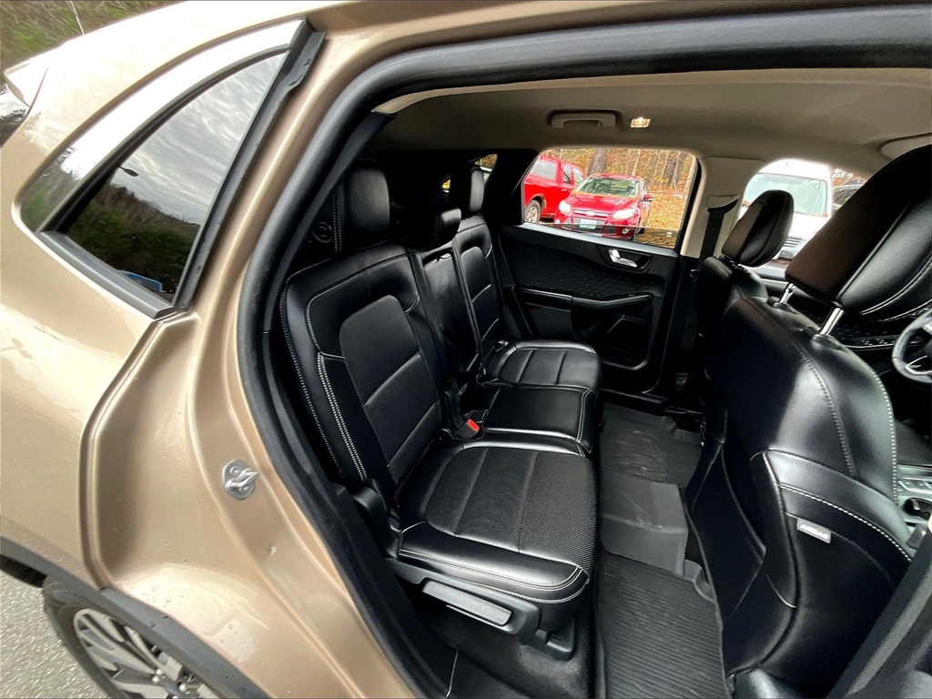 2020 Ford Escape SEL - Photo 16