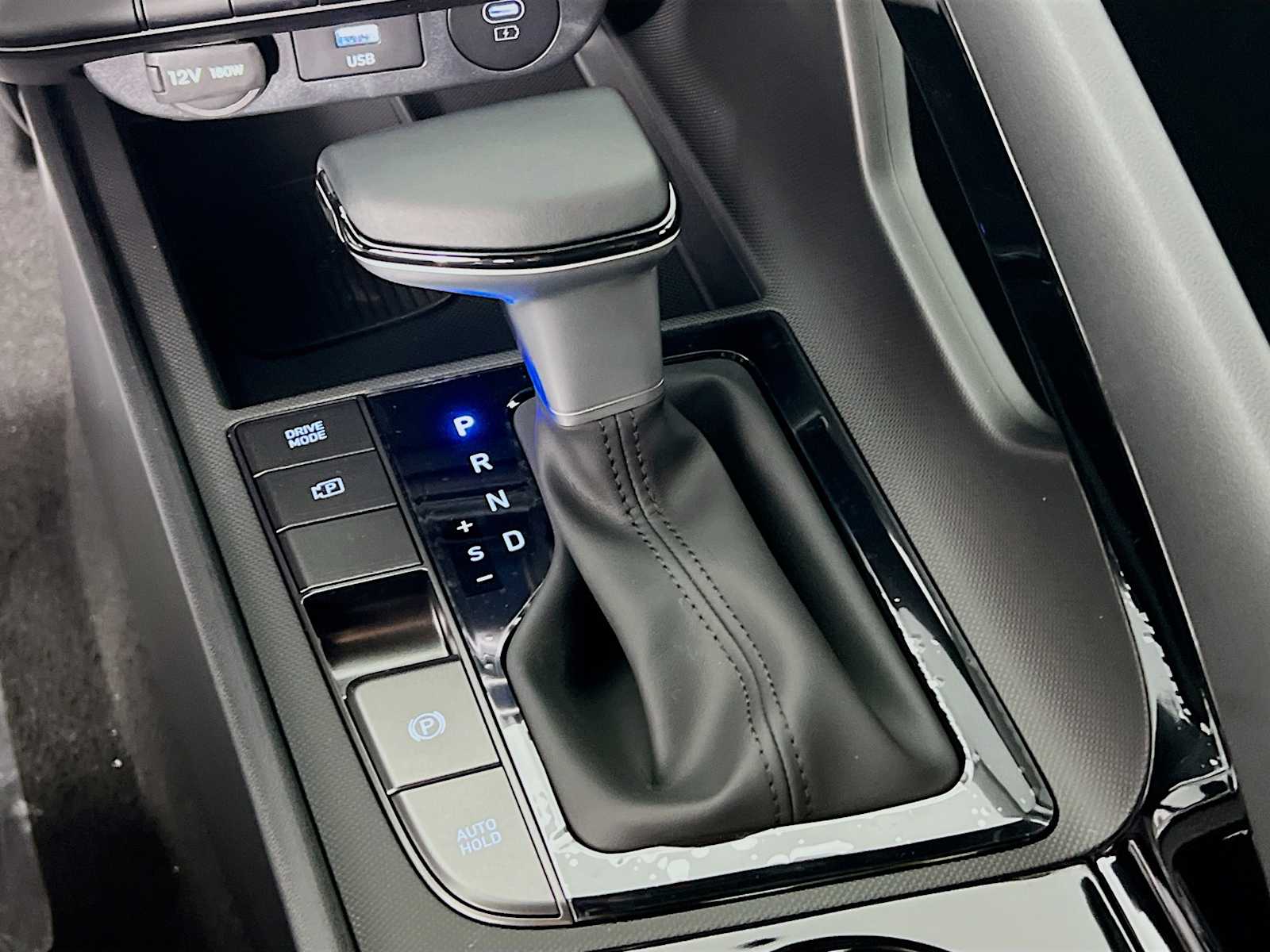 2025 Hyundai Elantra Hybrid SEL Sport - Photo 12