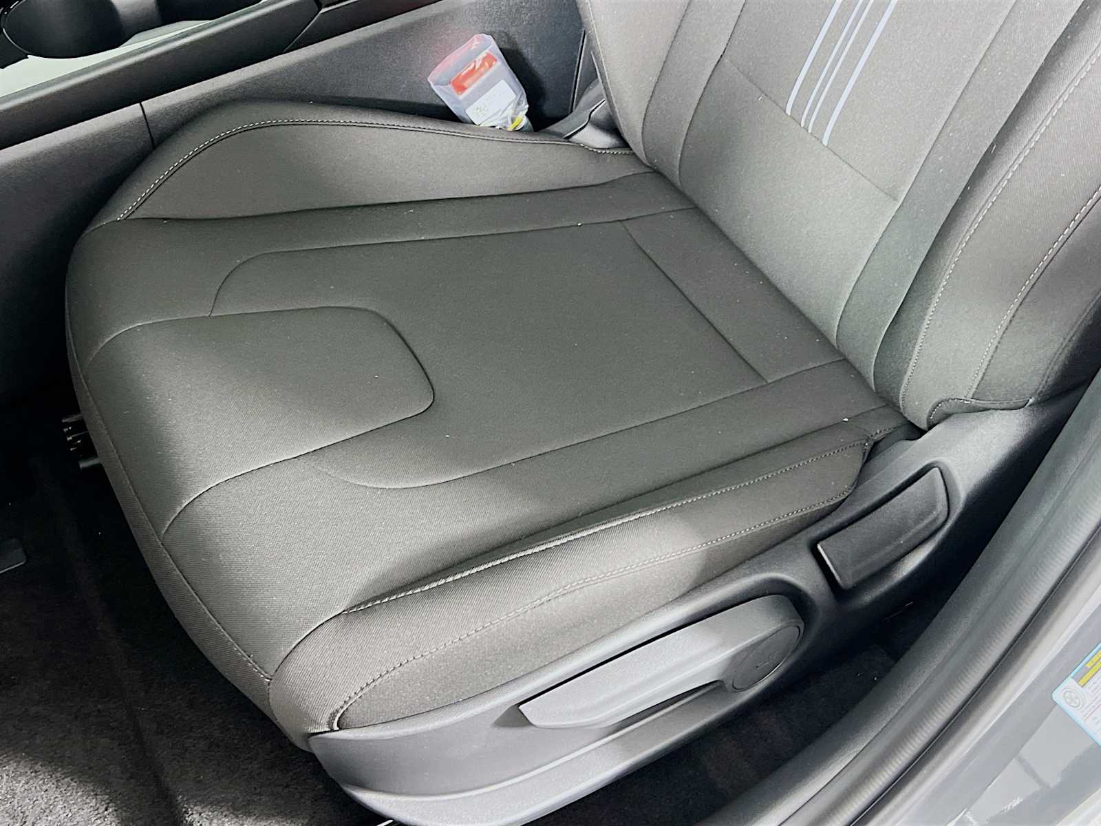 2025 Hyundai Elantra Hybrid SEL Sport - Photo 17