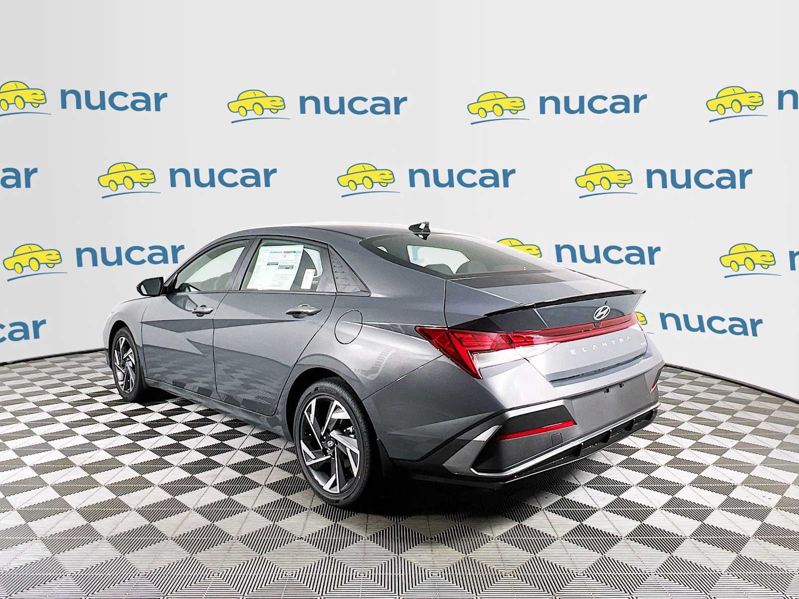 2025 Hyundai Elantra Hybrid SEL Sport - Photo 4