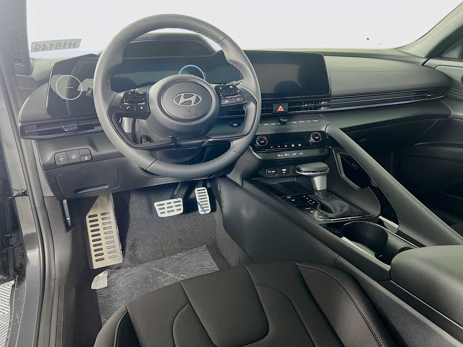 2025 Hyundai Elantra Hybrid SEL Sport - Photo 6