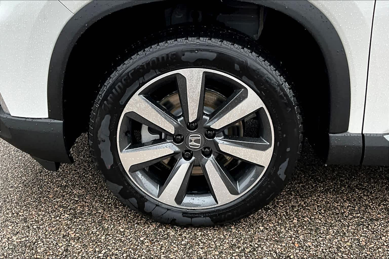 2025 Honda Pilot Touring - Photo 8