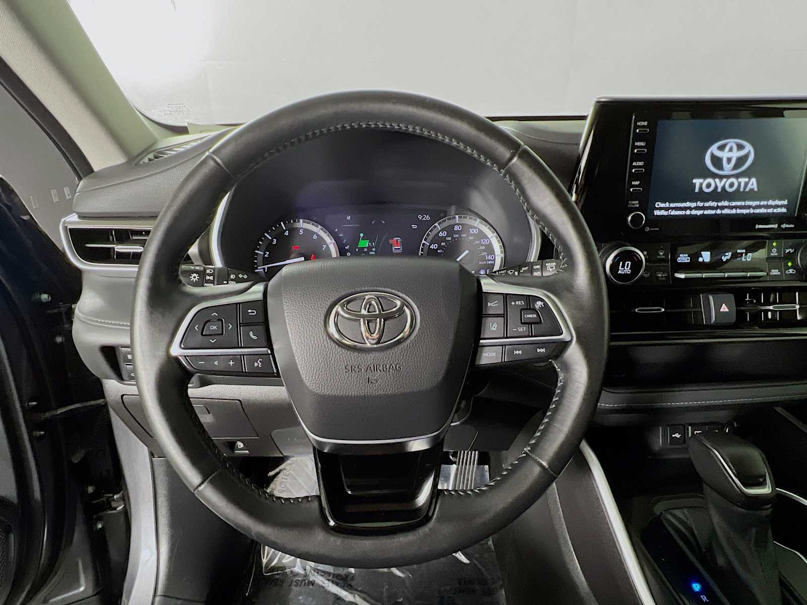 2021 Toyota Highlander XLE - Photo 11
