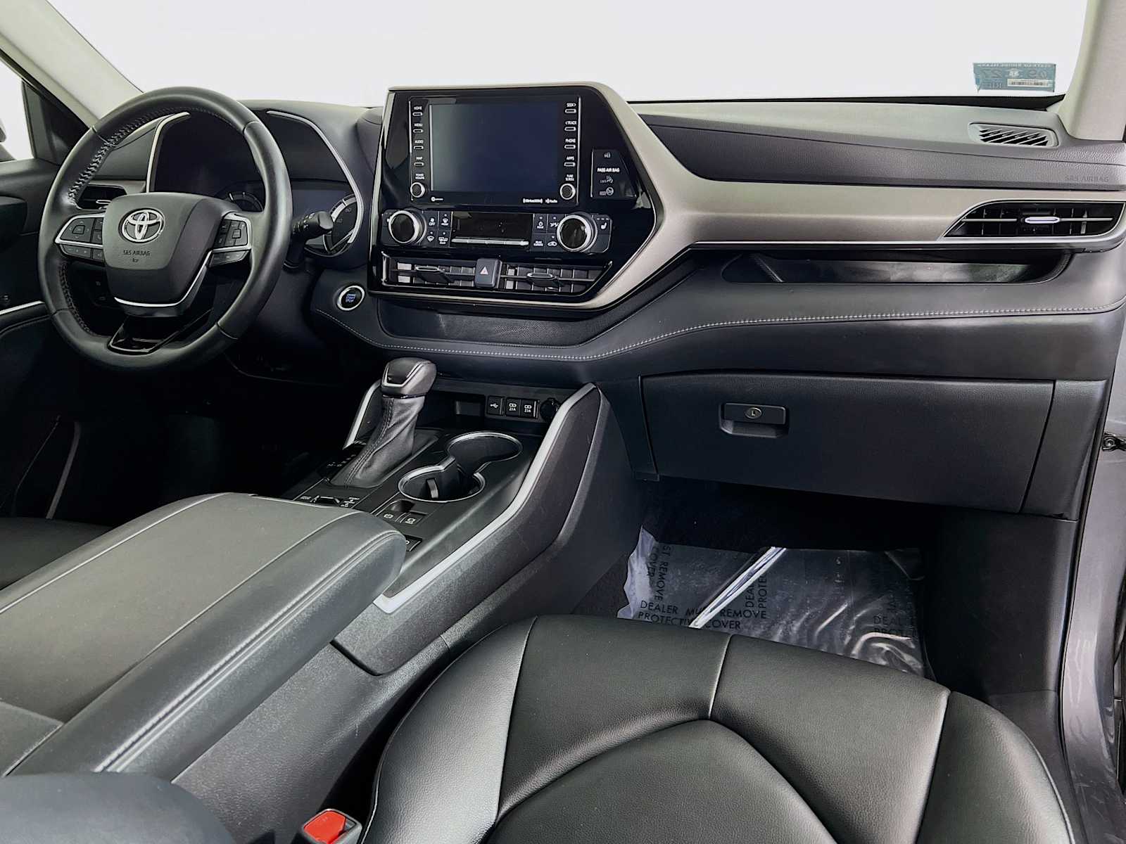 2021 Toyota Highlander XLE - Photo 31