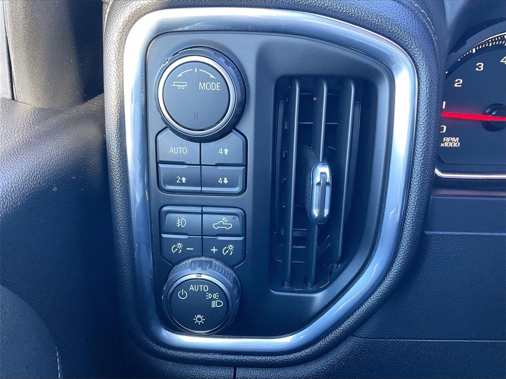 2021 Chevrolet Silverado 1500 RST - Photo 25