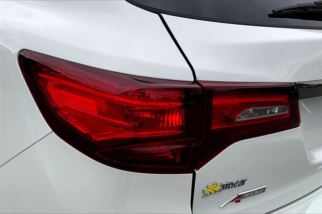 2020 Acura MDX Technology & A-Spec Packages - Photo 33