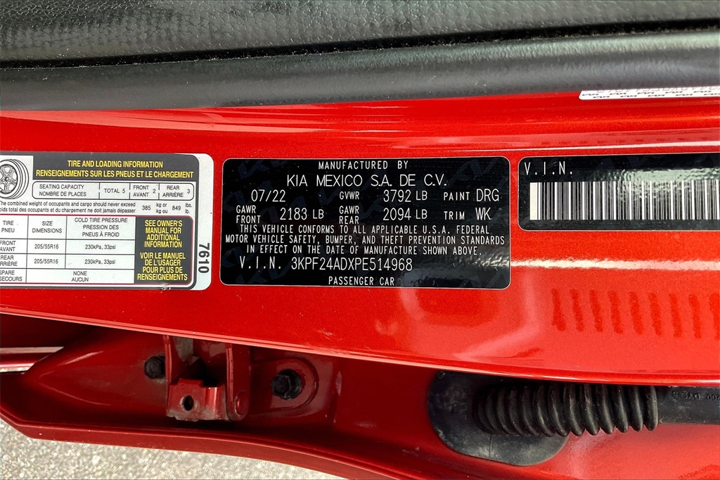 2023 Kia Forte LXS - Photo 30