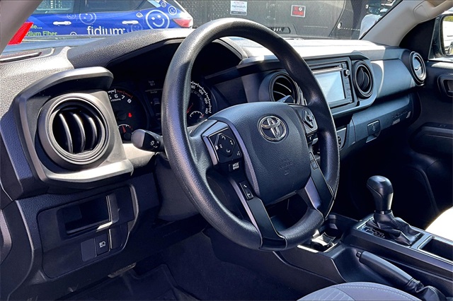2019 Toyota Tacoma SR5 - Photo 14